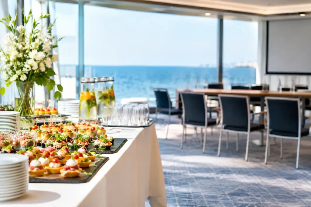Catering conferințe litoral pentru evenimente reușite